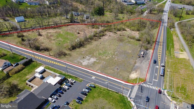 Plus de détails pour 1574 Old Schuylkill Rd, Pottstown, PA - Terrain à vendre