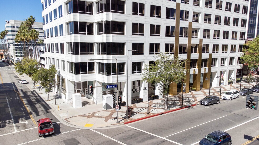 505 N Brand Blvd, Glendale, CA à louer - Photo du bâtiment - Image 2 de 5