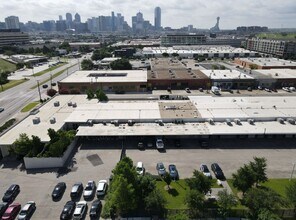 2001 Irving Blvd, Dallas, TX - AÉRIEN  Vue de la carte - Image1