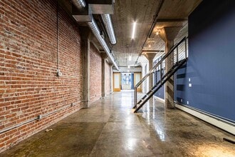 164 Townsend St, San Francisco, CA for lease Interior Photo- Image 1 of 4