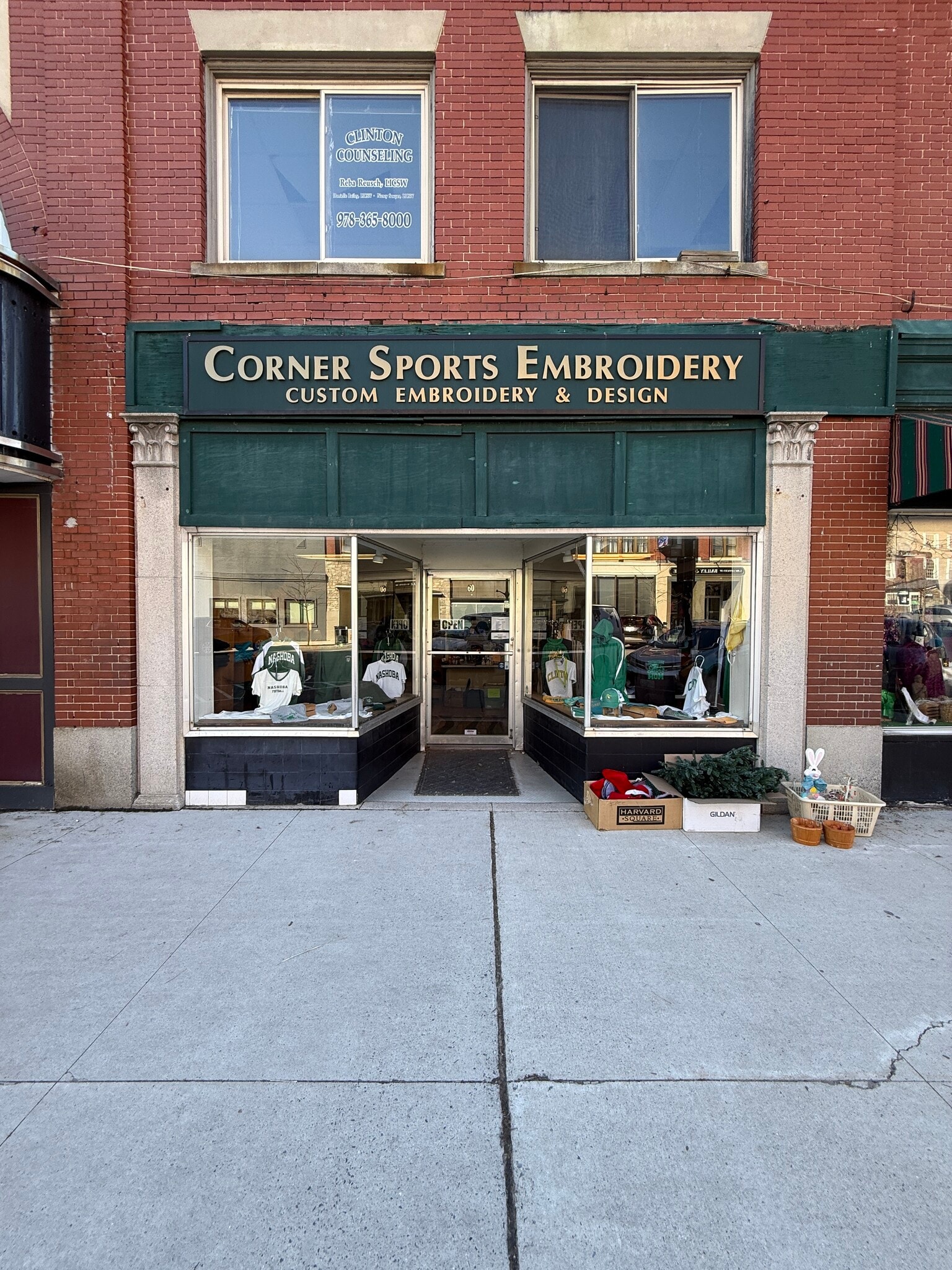 58 High St, Clinton, MA for lease Interior Photo- Image 1 of 7