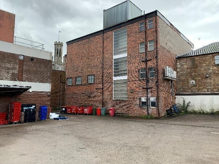 26 Carrick St, Ayr à louer - Photo du bâtiment - Image 2 de 2