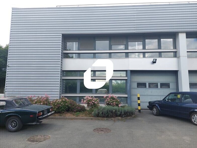 Flex dans Trappes à louer - Photo du bâtiment - Image 3 de 10