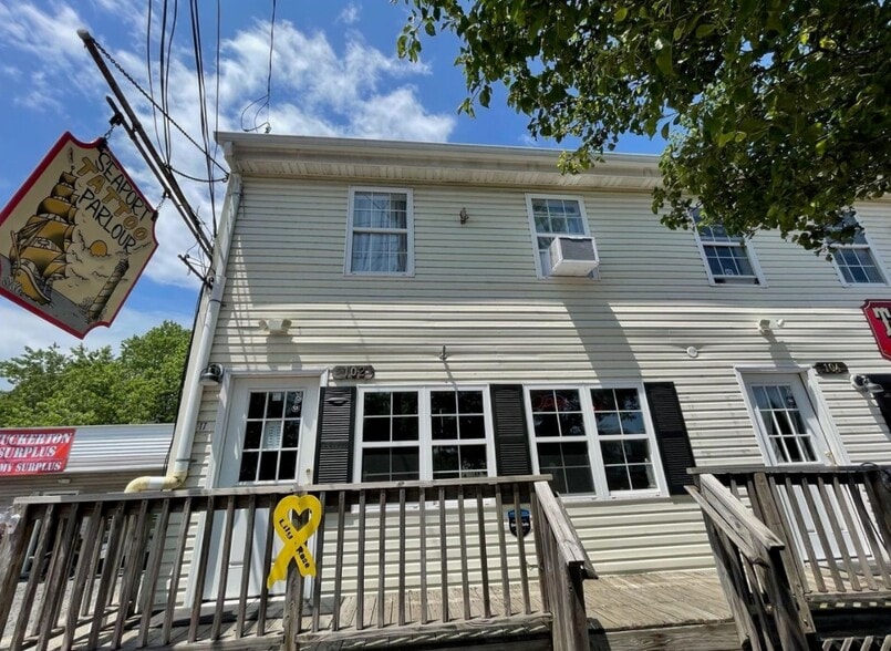11 & 17 E Main St portfolio of 2 properties for sale on LoopNet.ca - Primary Photo - Image 1 of 2