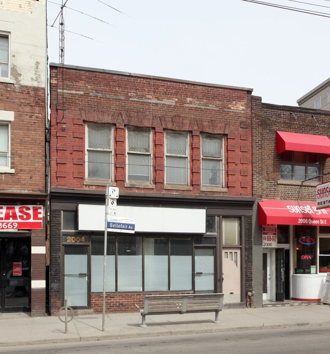 More details for 2004 Queen St E, Toronto, ON - Retail for Sale