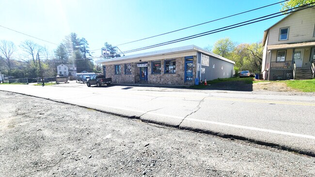 More details for 655-659 Main Rd, Dallas – for Sale, Dallas, PA