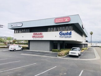 Plus de détails pour 680 Fletcher Pky, El Cajon, CA - Bureau à louer