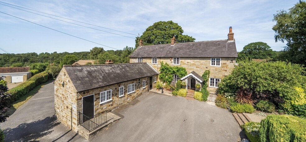 School Ln, Haywards Heath for sale - Building Photo - Image 2 of 9
