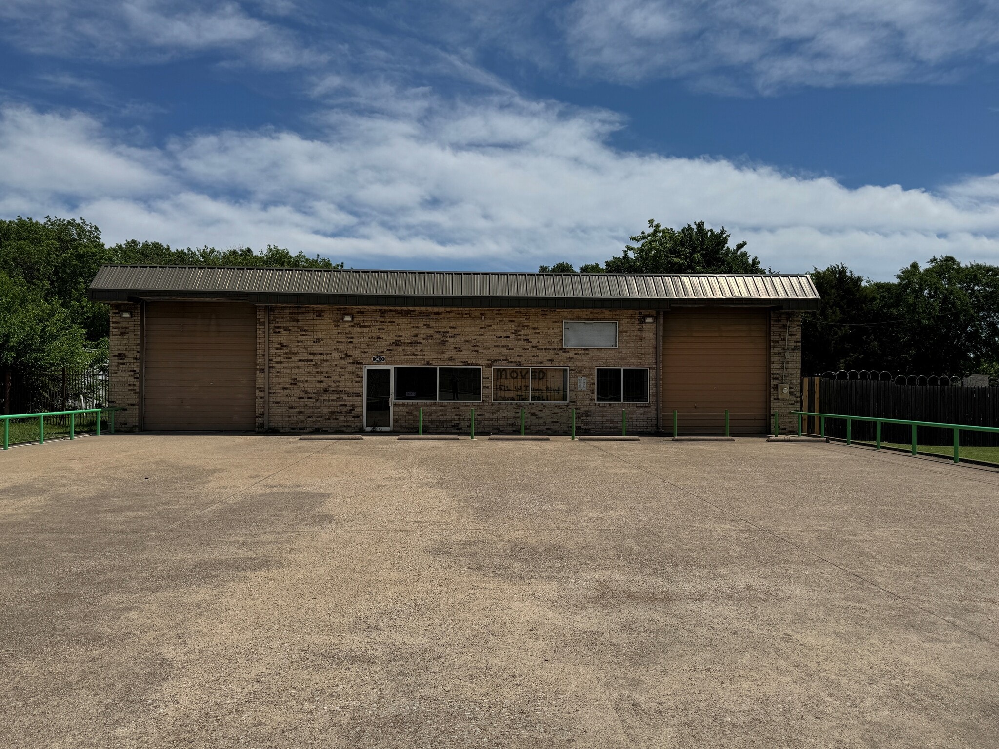 3430 N Interstate 35 E, Lancaster, TX for lease Building Photo- Image 1 of 5