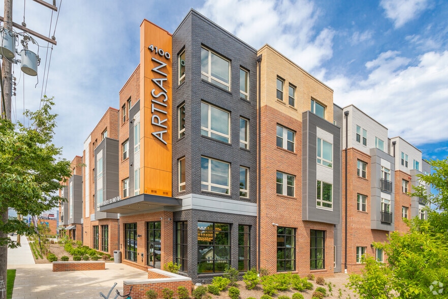 4100 Rhode Island Ave, Brentwood, MD for lease - Building Photo - Image 1 of 37