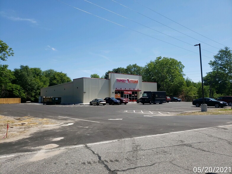 11090 Old Highway 74, Evergreen, NC for lease - Primary Photo - Image 1 of 1