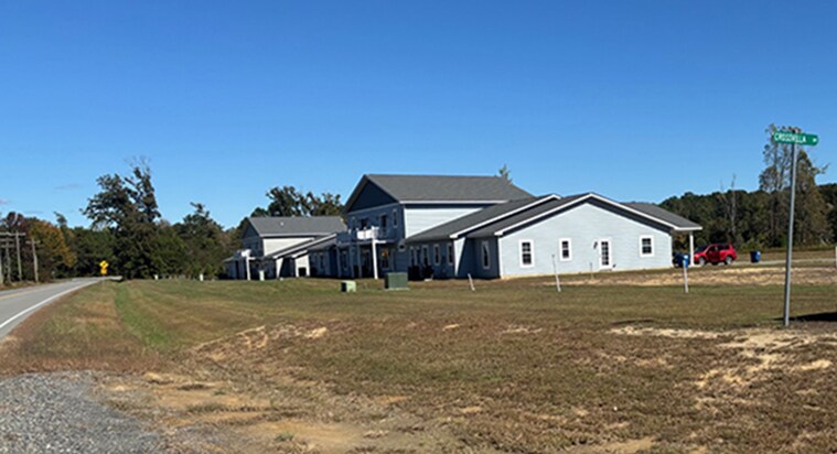 James B Jones Hwy, Kilmarnock, VA à vendre - Photo du bâtiment - Image 2 de 4