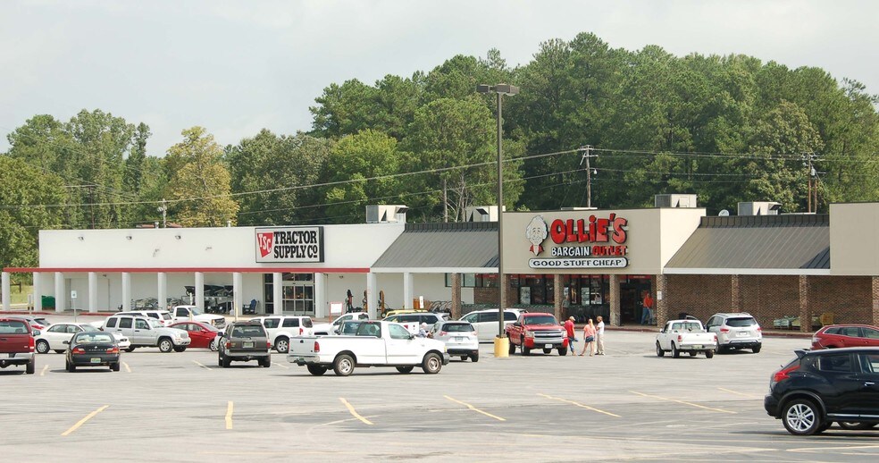 3010-3036 E Meighan Blvd, Gadsden, AL à louer - Photo du bâtiment - Image 2 de 2