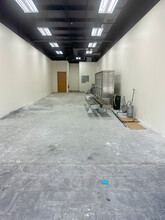 8201-8209 Broadway St, Pearland, TX for lease Interior Photo- Image 2 of 5