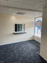 34 Lanes Mill Rd, Brick, NJ for lease Lobby- Image 2 of 11