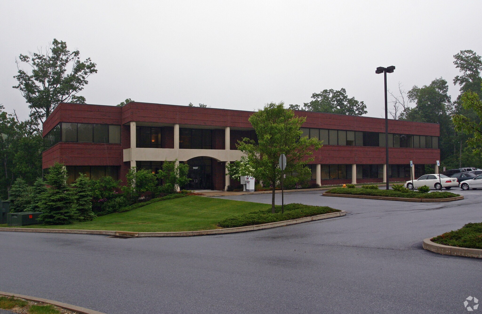 1487 Dunwoody Dr, West Chester, PA à vendre Photo principale- Image 1 de 3