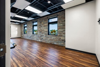 Plus de détails pour 939 S Highway 89, Logan, UT - Commerce de détail à louer