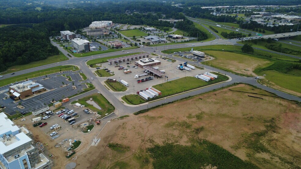 85 Interstate, Opelika, AL for sale - Building Photo - Image 2 of 3