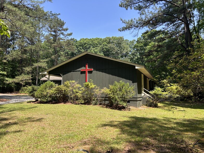 870 Weaver Dairy Rd, Chapel Hill, NC for sale - Building Photo - Image 2 of 6