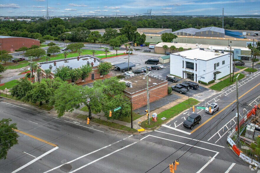 1114 Morrison Dr, Charleston, SC à louer - Aérien - Image 3 de 9