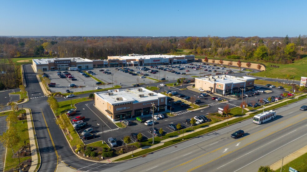 4800 Edgmont Ave, Brookhaven, PA à louer - Photo du bâtiment - Image 2 de 6