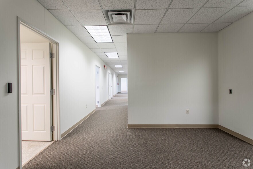 4100 Horizons Dr, Columbus, OH à louer - Photo intérieure - Image 2 de 36