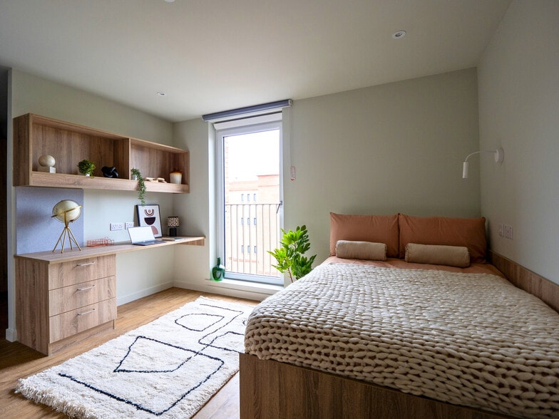 2 Greenmarket, Dundee for sale - Building Photo - Image 3 of 5