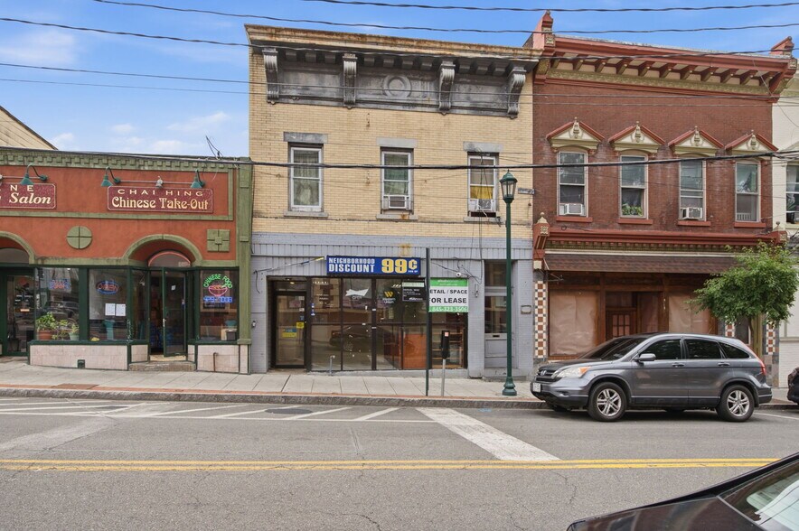 7 New Main St, Haverstraw, NY à louer - Photo du bâtiment - Image 3 de 84
