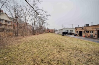 Plus de détails pour 324 S Main St, Lombard, IL - Terrain à vendre
