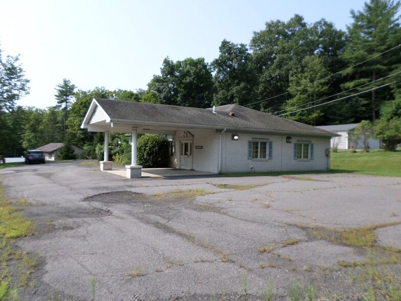 1240 State Route 307, Lake Winola, PA for sale - Building Photo - Image 3 of 21