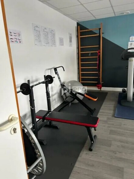 Bureau dans Reims à louer - Photo du bâtiment - Image 3 de 12