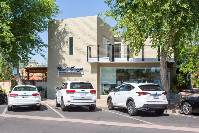 Plus de détails pour 7051 E 5th Ave, Scottsdale, AZ - Bureau/Commerce de détail, Commerce de détail à louer