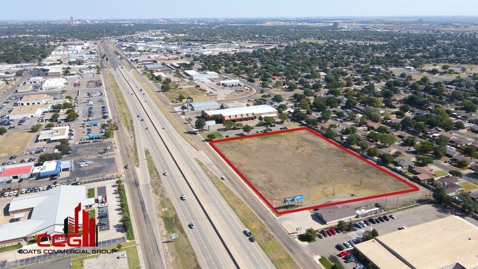 5115-5123 Canyon Dr, Amarillo, TX à vendre - Photo du bâtiment - Image 2 de 2