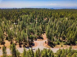 6961 Woodpecker Ln, Shingletown, CA - Aerial map view