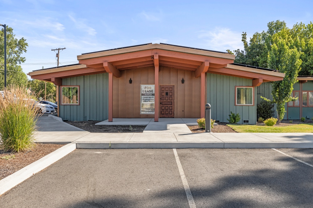 404 S 4th St, Klamath Falls, OR for lease Building Photo- Image 1 of 2