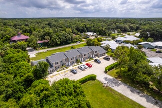 Plus de détails pour 6240 Rattlesnake Hammock Rd, Naples, FL - Multi-résidentiel à vendre