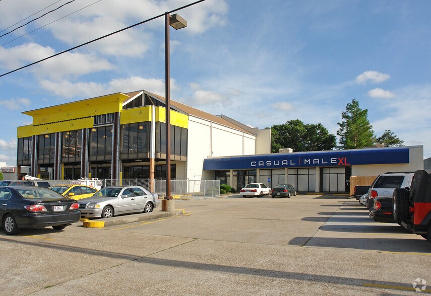 3750 Veterans Memorial Blvd, Metairie, LA à louer - Photo du bâtiment - Image 3 de 4