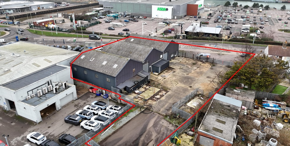 Horn Hl, Lowestoft for sale - Building Photo - Image 1 of 3