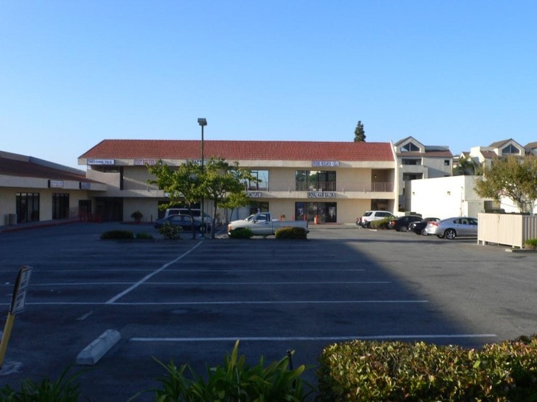 1001 W Carson St, Torrance, CA for lease - Primary Photo - Image 1 of 3