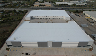 More details for 4666 W US Highway 90, San Antonio, TX - Industrial for Lease