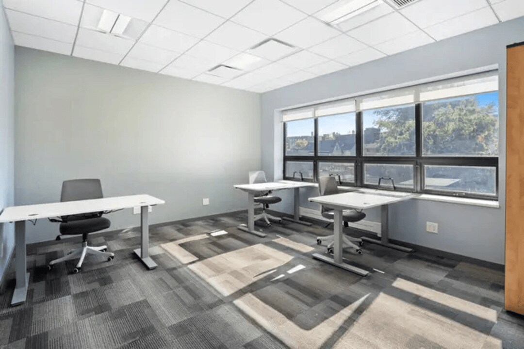 60-20 Woodside Ave, Woodside, NY for lease Interior Photo- Image 1 of 6