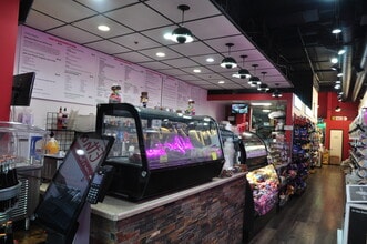 Indian Hill Blvd, Claremont, CA à louer Photo intérieure- Image 2 de 2