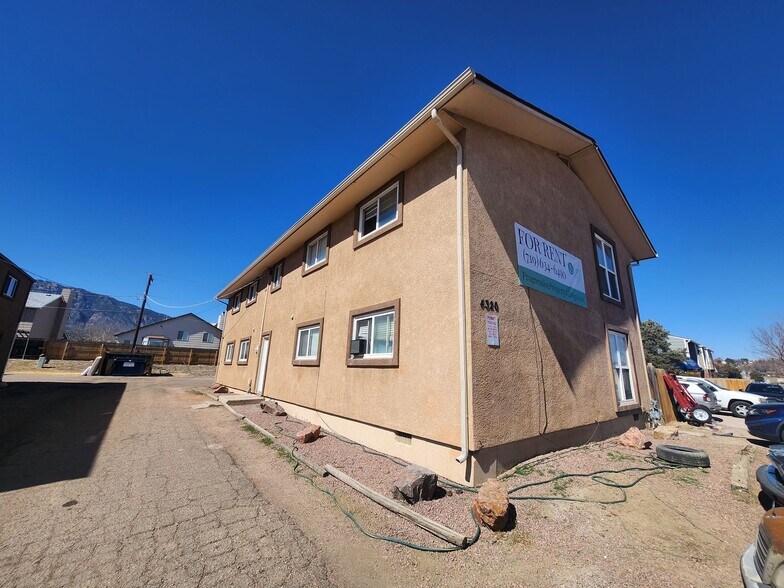 4320 Loomis Ave, Colorado Springs, CO à vendre - Photo principale - Image 1 de 1
