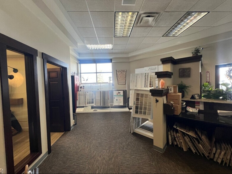 795 Midway Rd, Menasha, WI for sale - Building Photo - Image 3 of 12
