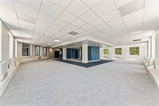 Plus de détails pour 81 Boulevard De La Bataille De Stalingrad, Villeurbanne - Bureau à louer