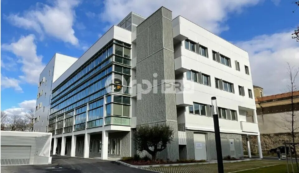 Office in Lyon for lease Building Photo- Image 1 of 7