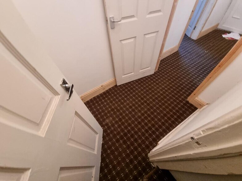 5 Carlisle Rd, Bradford à vendre - Photo du bâtiment - Image 3 de 15