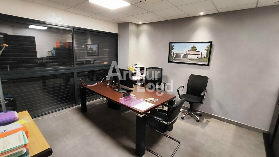 Office in Barberaz for sale - Interior Photo - Image 2 of 5