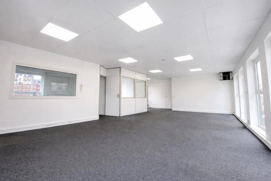 Bureau dans Boulogne-Billancourt à louer - Photo intérieure - Image 2 de 5