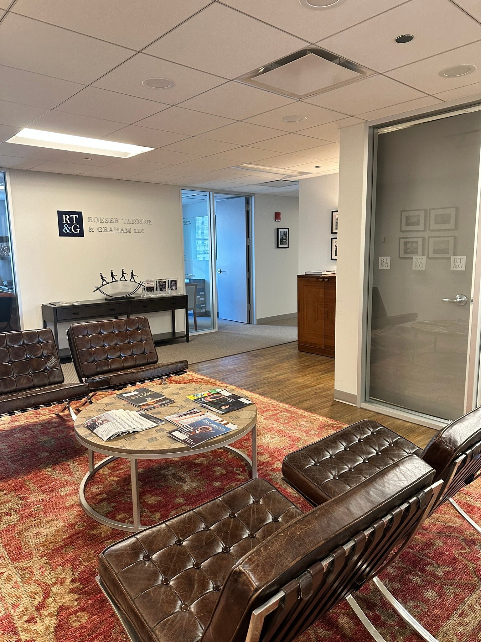 2 N Riverside Plz, Chicago, IL for lease Interior Photo- Image 1 of 4